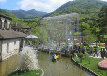 箱根ガラスの森美術館