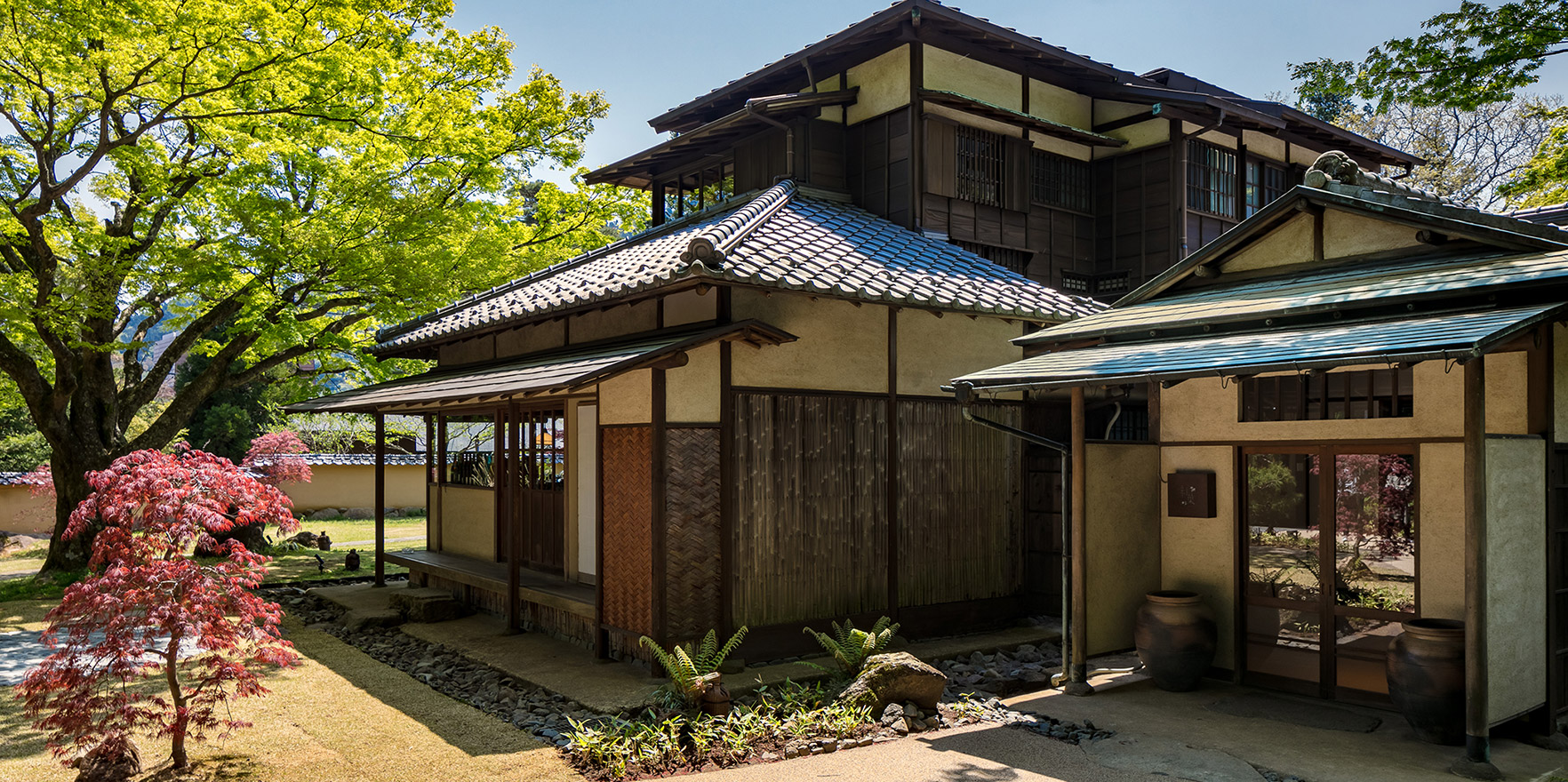 RESTAURANT MOMIJI