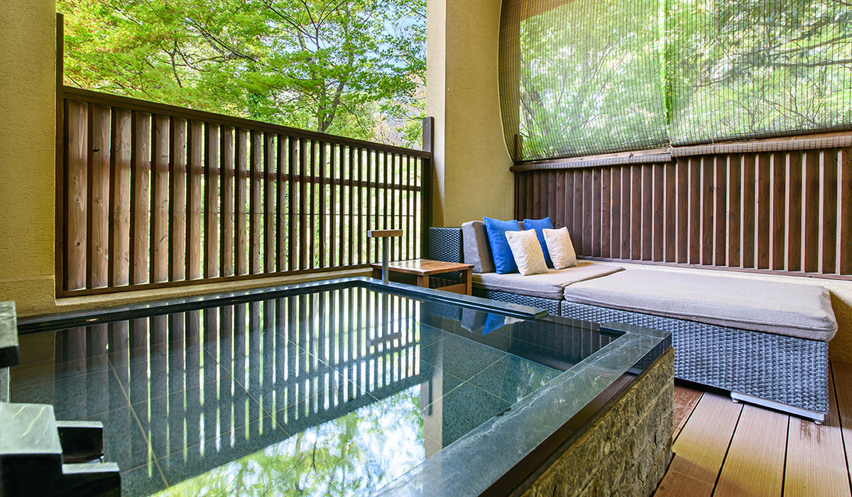 ラグジュアリースイート メゾネット | 箱根・翠松園【公式】